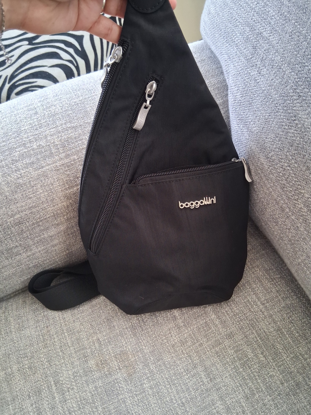 Baggallini Black Nylon Sling Bag with Silver Hardware